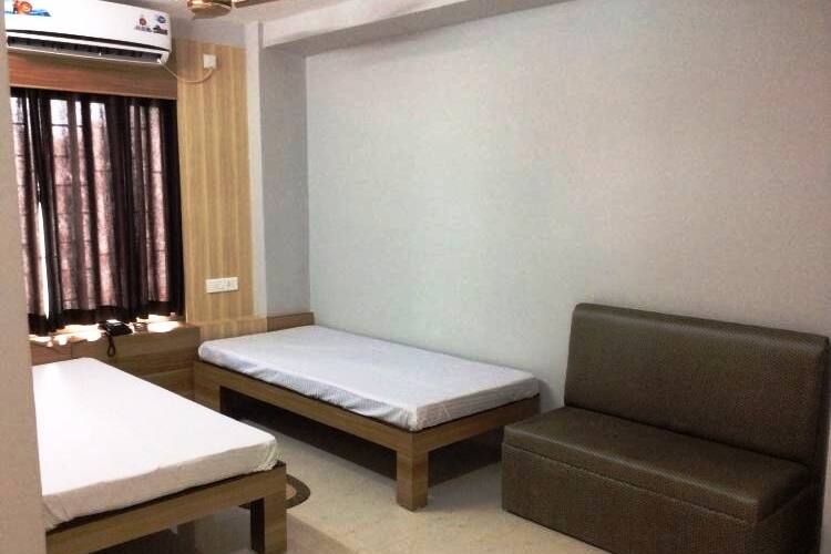 Hotel Golden Inn, Siliguri 5